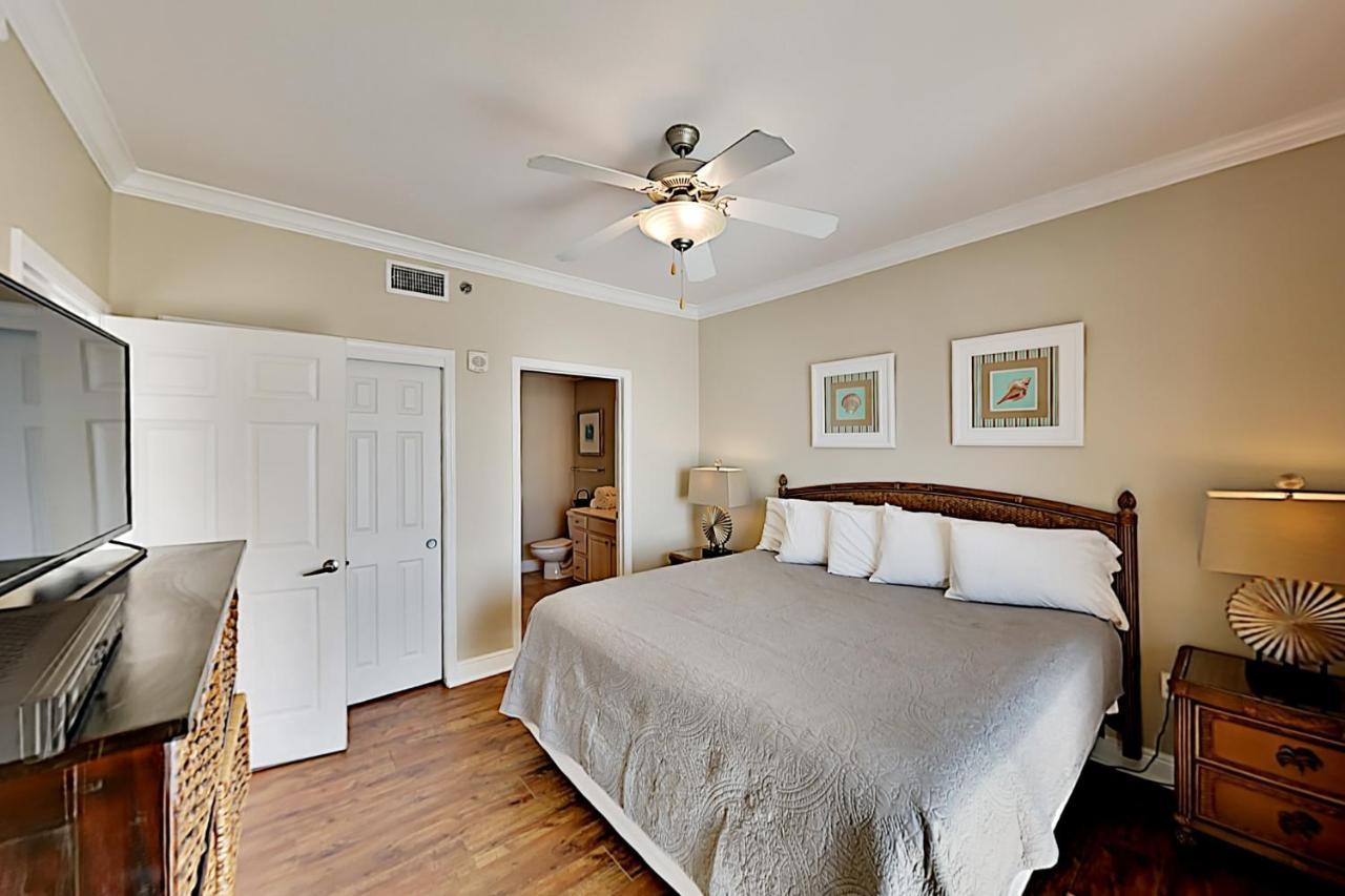 Crystal Shores West Iii *