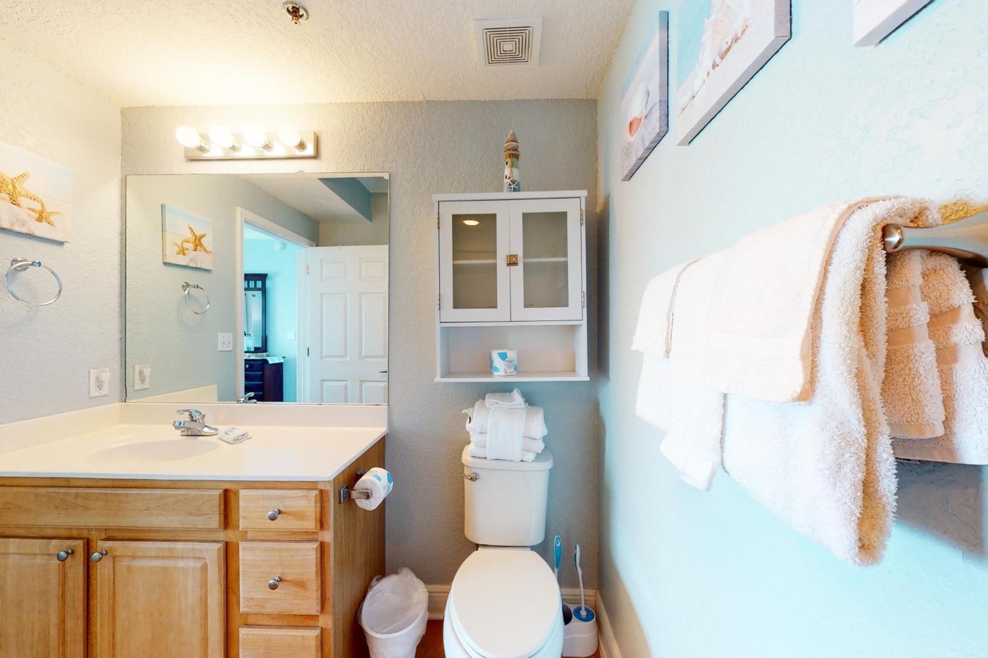 Appartement Crystal Shores West Iii
